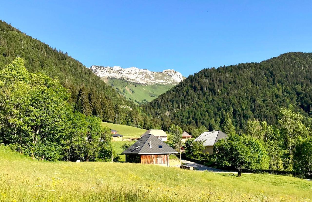 La Grange Au Ruisseau Villa Bellecombe-en-Beauges Exteriör bild